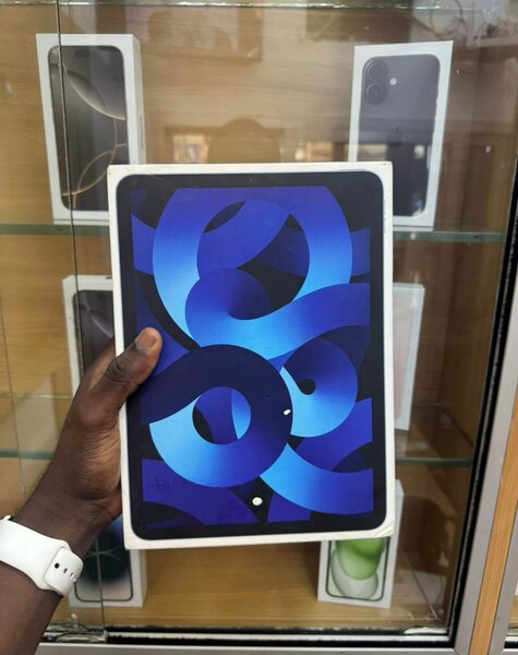 iPad Air 5 Wi-Fi 64 Go Bleu