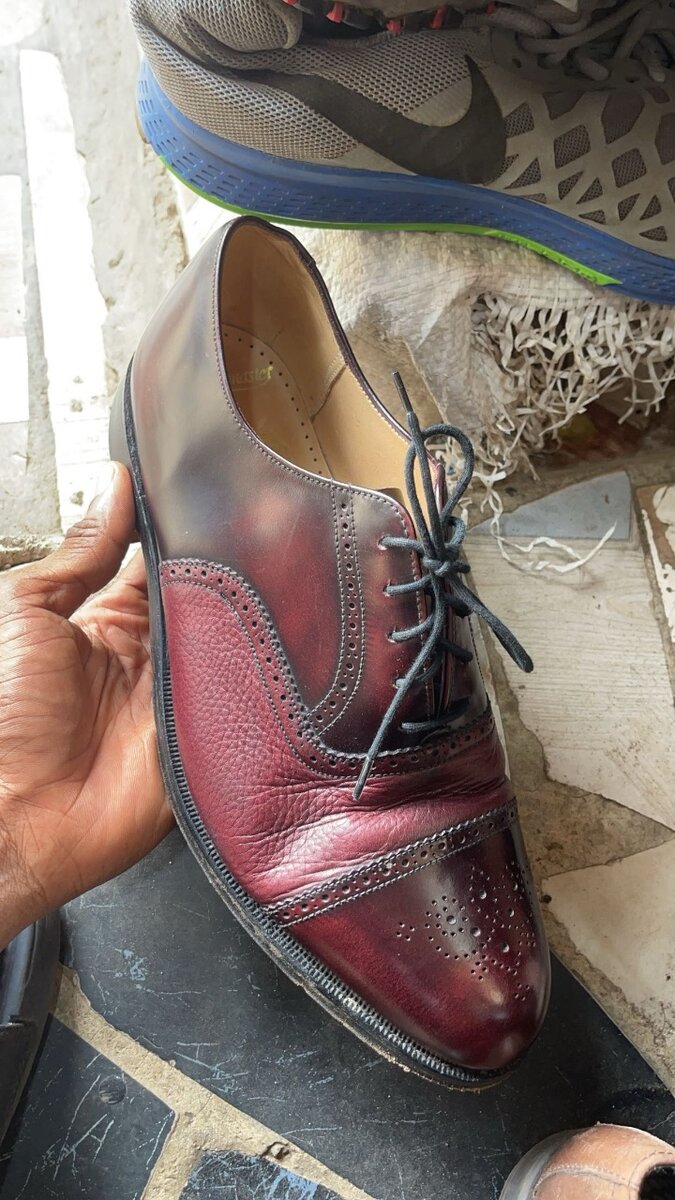 Dressing shoe