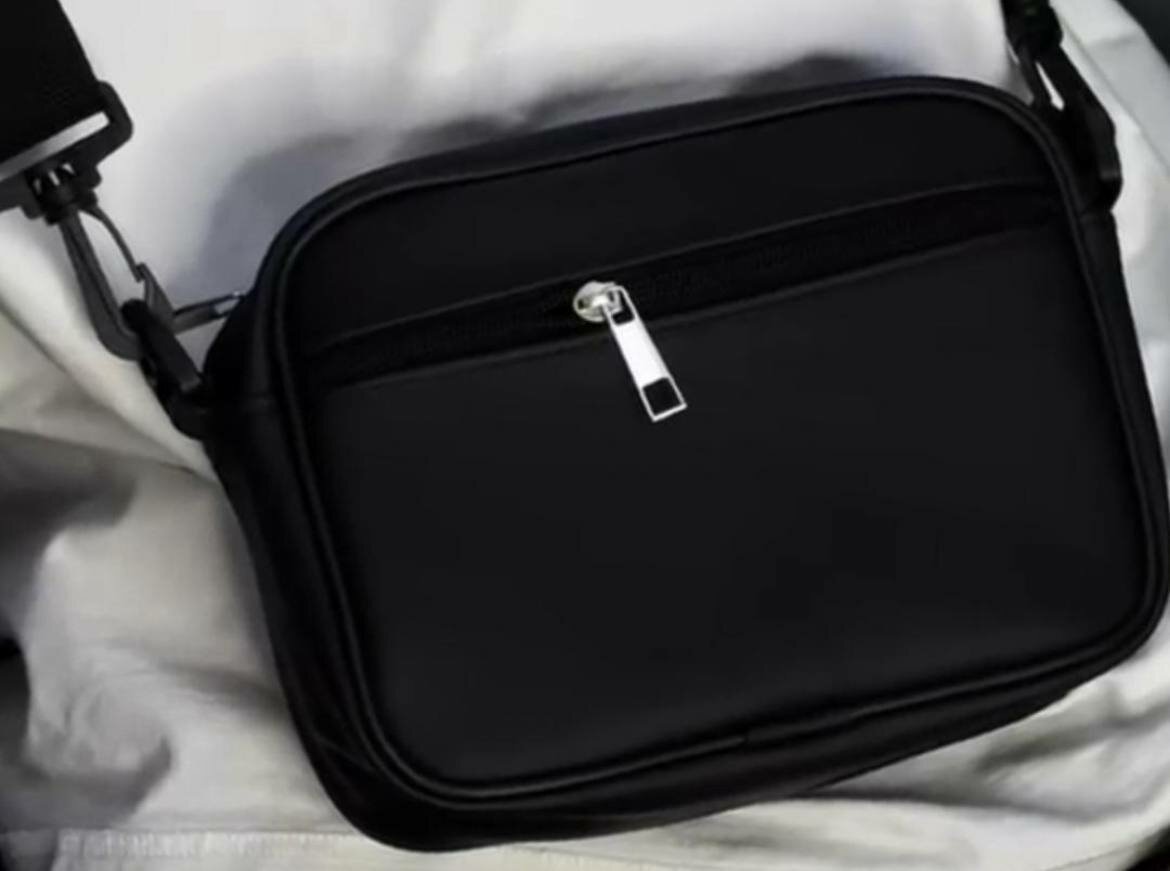 Sac bandoulière homme élégant