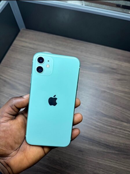 ROGGER IPHONES