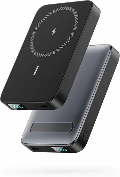 Magnetic wireless power bank