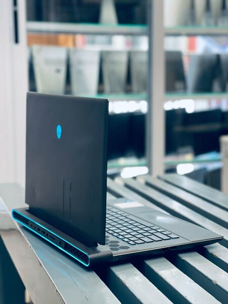 Laptop (Gaming)
