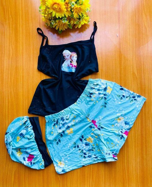 Night wear