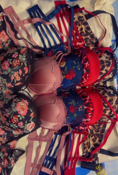 Ladies bra