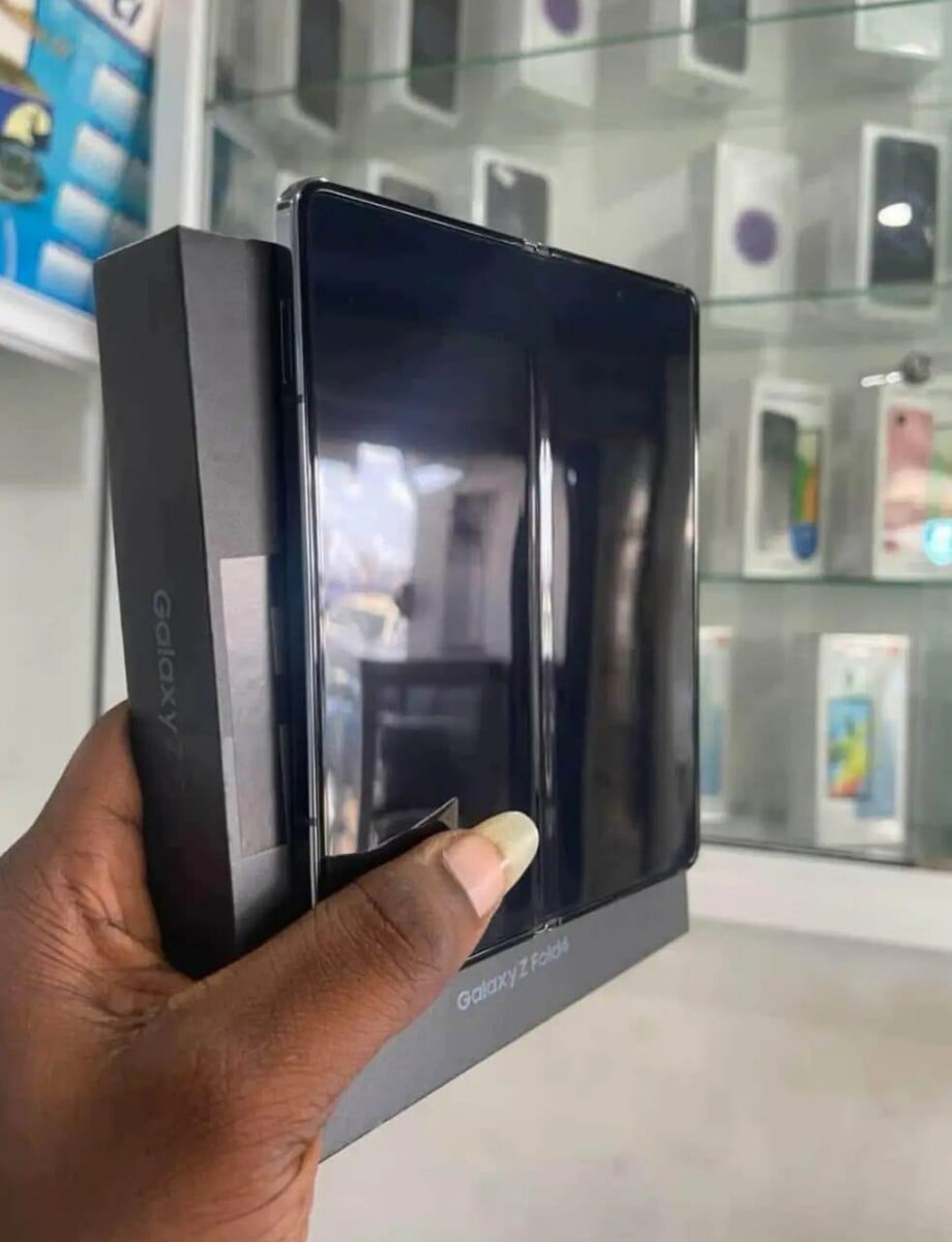 Samsung Galaxy Z Fold4