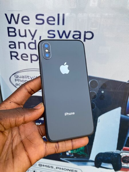 iPhone 8