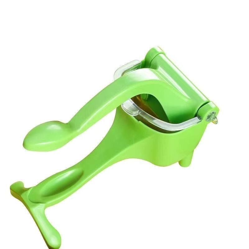 Manual juicer