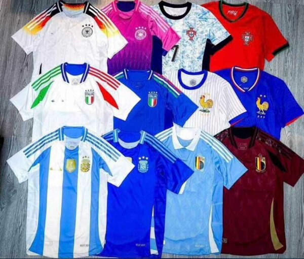 MAILLOT DE CLUBS, SÉLECTIONS DISPONIBLE