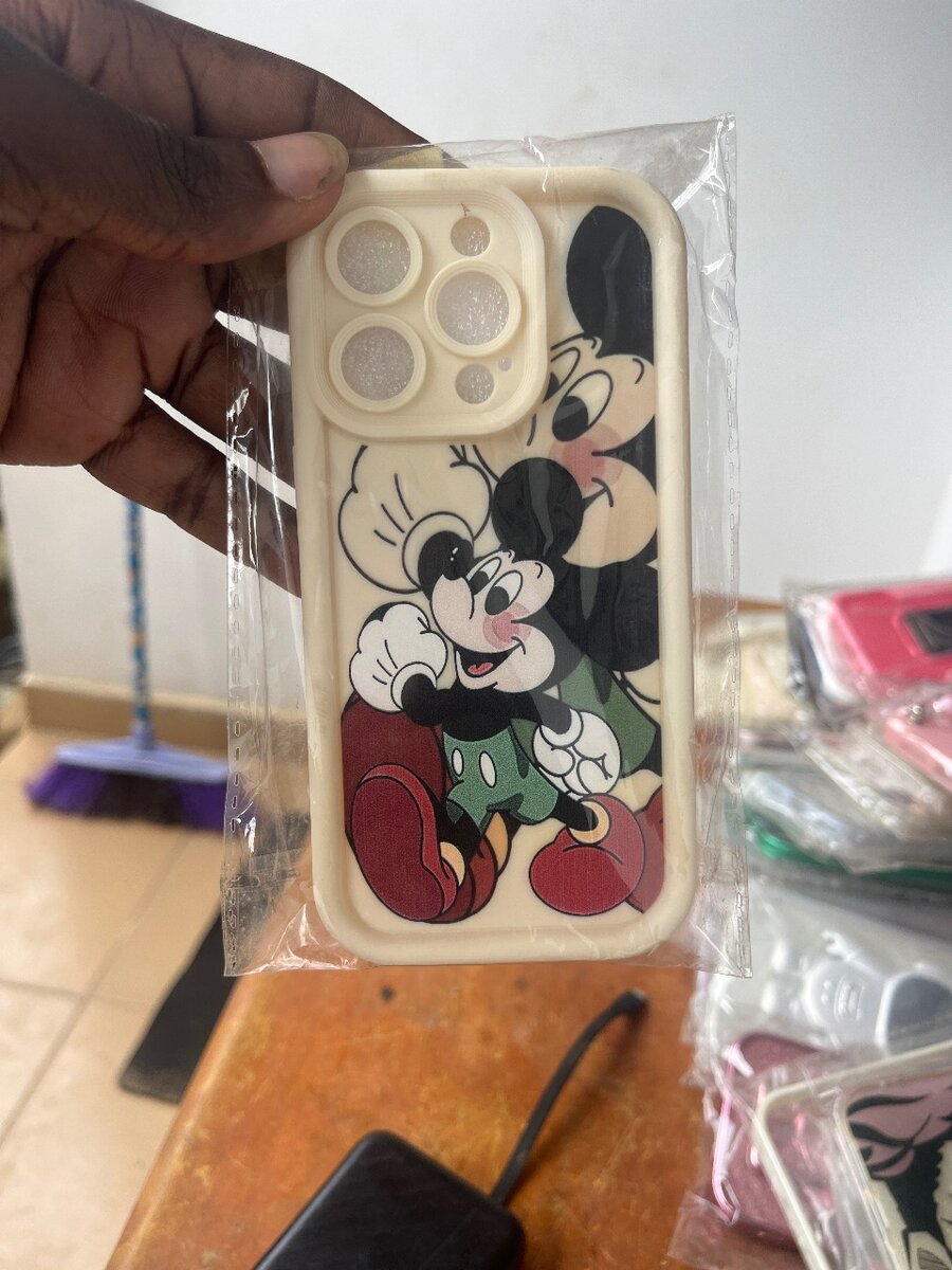 Coque iPhone Mickey Mousse15pr