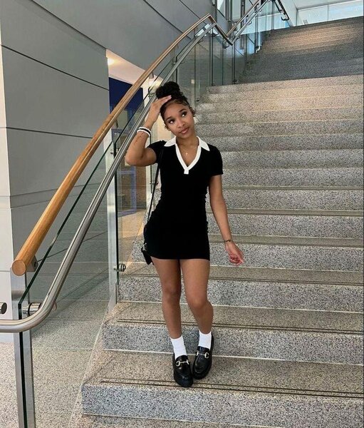 Robe courte plaquer