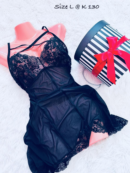Lingerie noir
