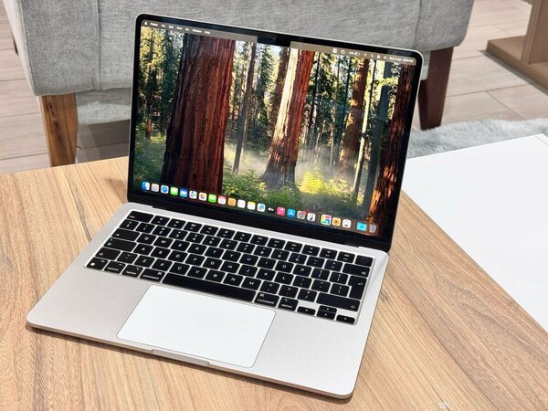 MacBook Air M2