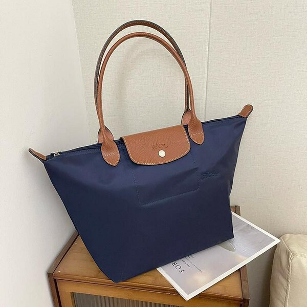 Longchamp Taille L