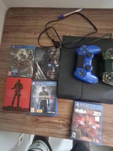 PlayStation 4