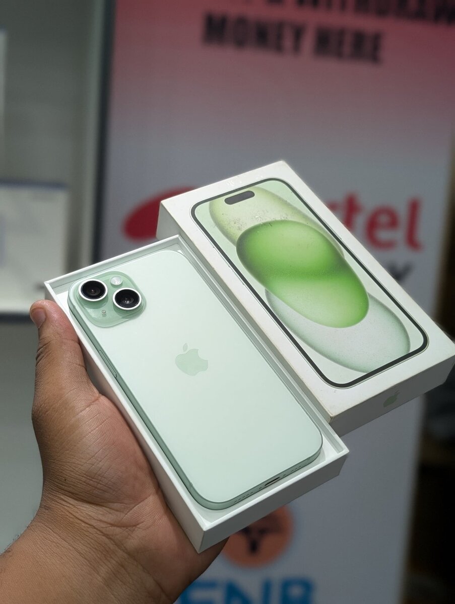 iPhone 15 128gb