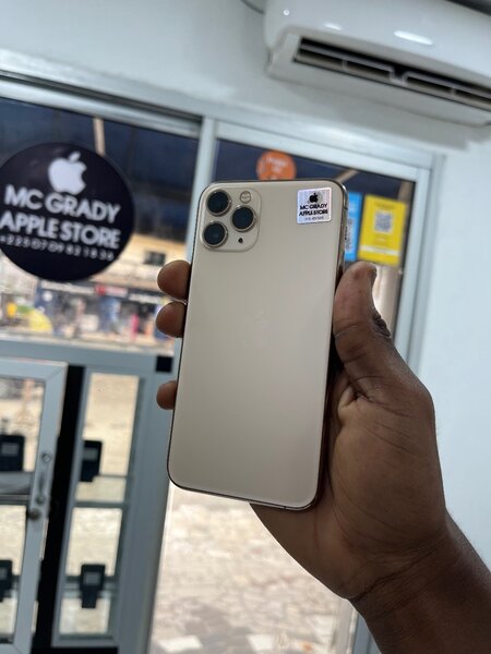 iPhone 11 Pro  Gold
