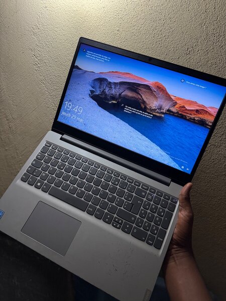 Lenovo