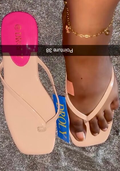 Tongs élégantes pour femmes