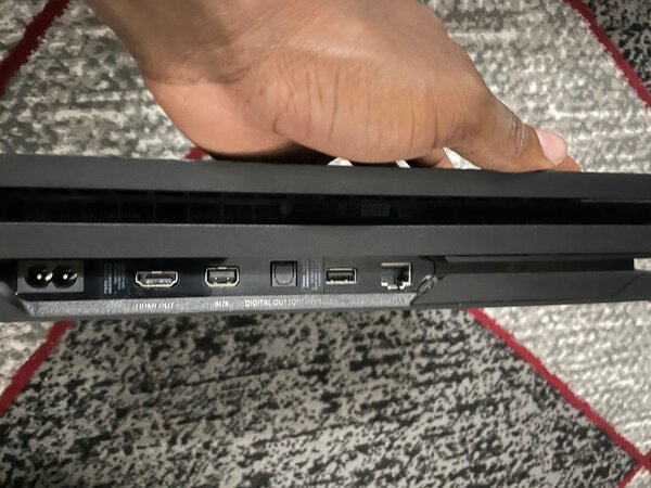PS4 pro 1rera