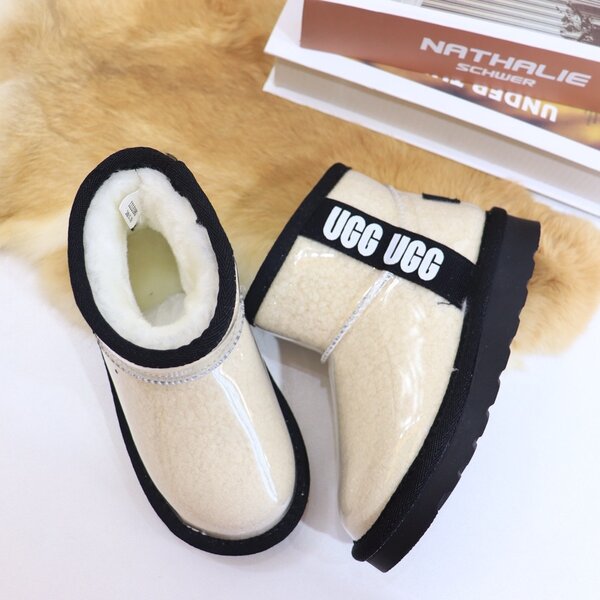 Ugg