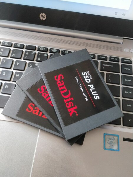 SanDisk SSD Plus 256GB
