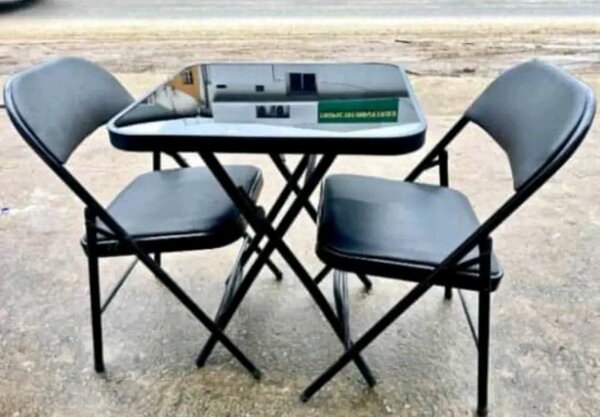 Table en acier