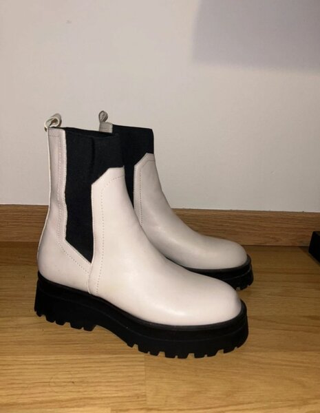 Bottine ZARA pointure 37