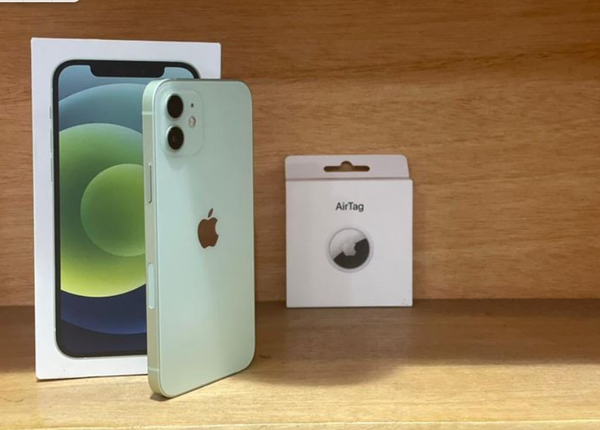 iPhone 12