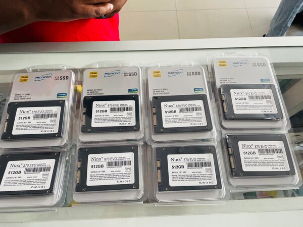 SOLID STATE DRIVE