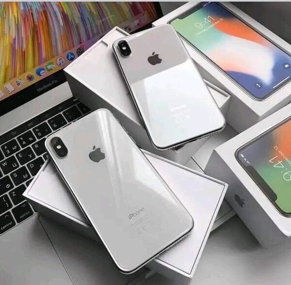 iPhone X 64 Go Argent