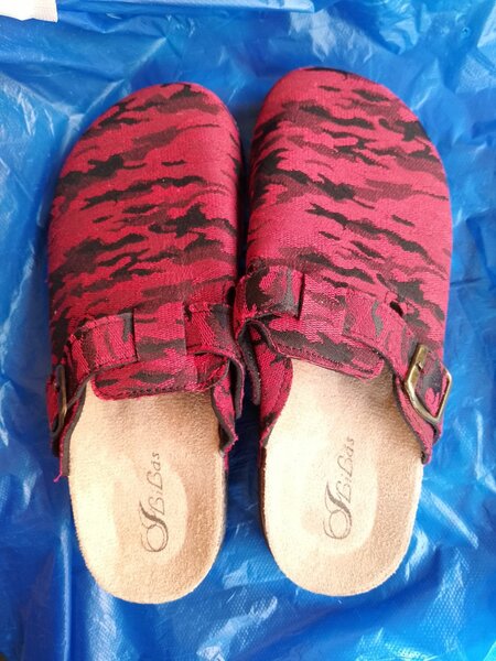 Slippers