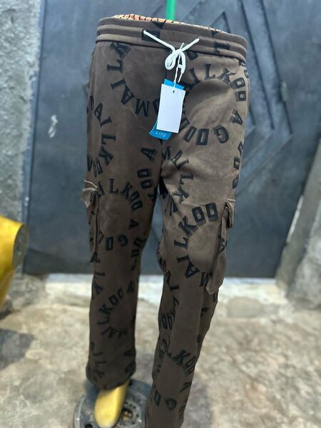 Pantalon cargo