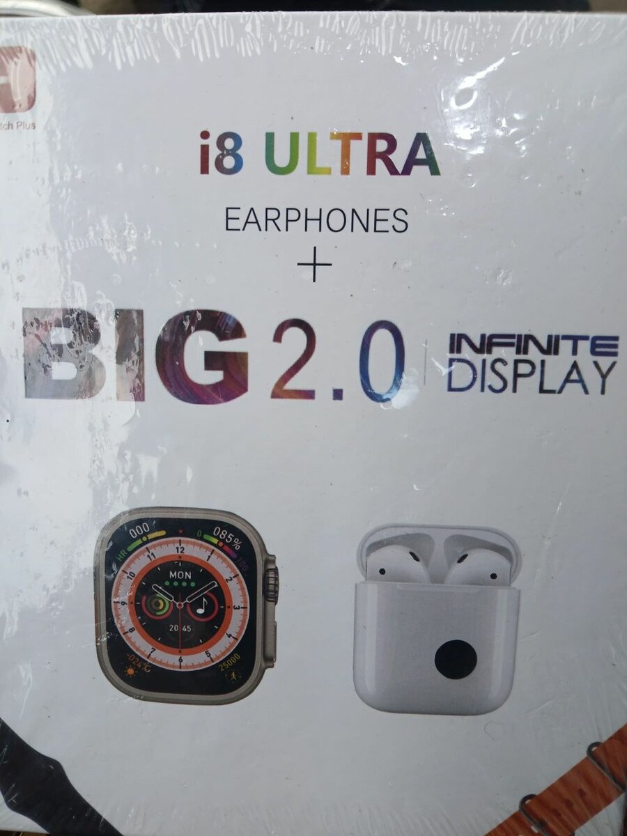 Montre Intelligente i8 Ultra + Écouteurs