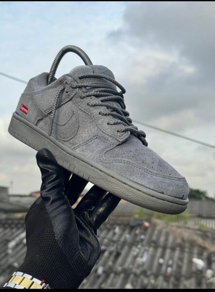 Chessure Nike