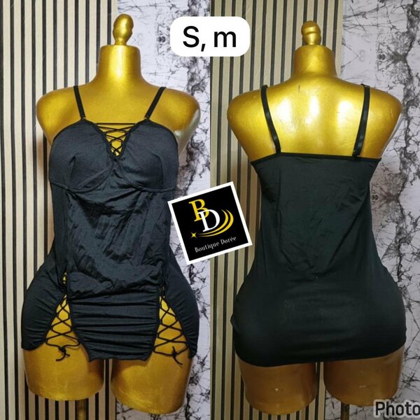 Robe noire sexy en dentelle