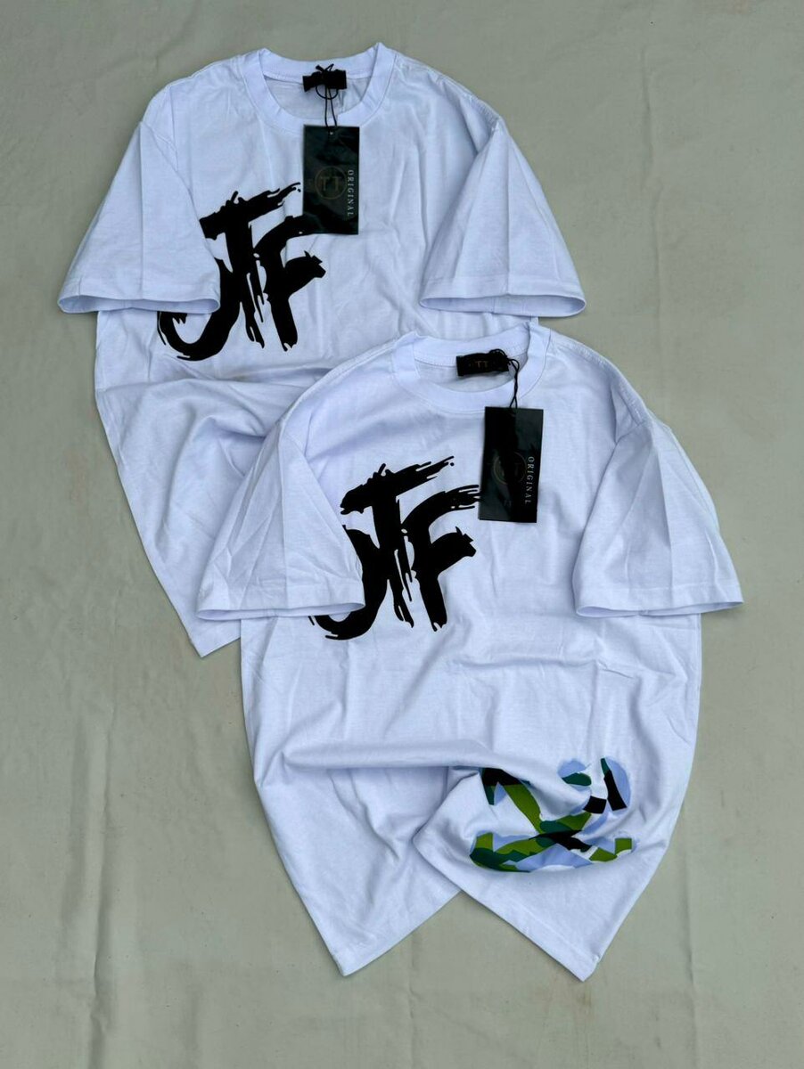 Tee-shirt tt-shirt