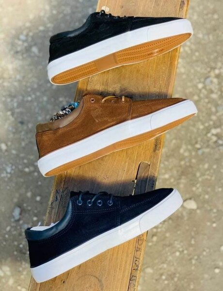 Van's