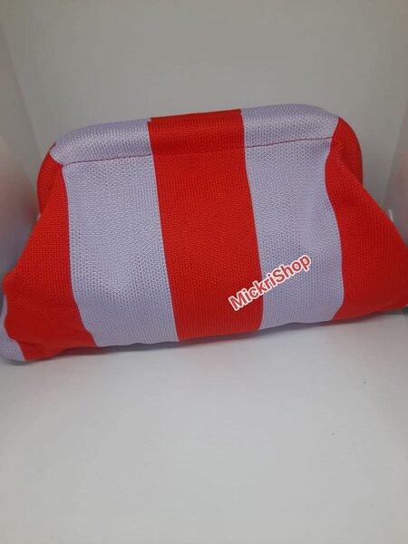 Pochette à rayures colorées