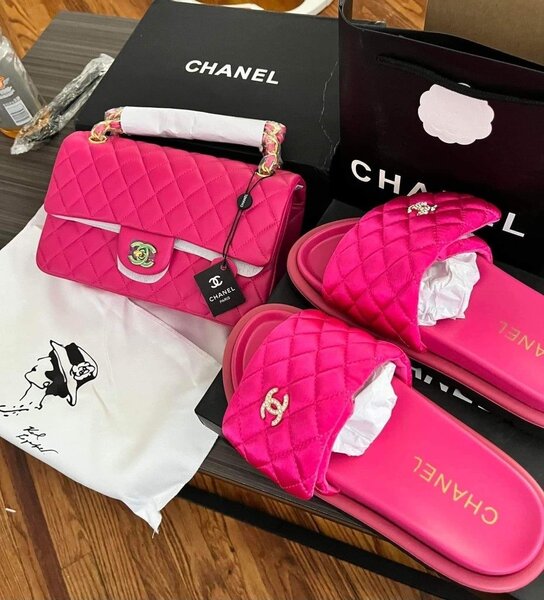 Handbag