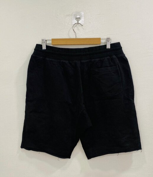 Black short