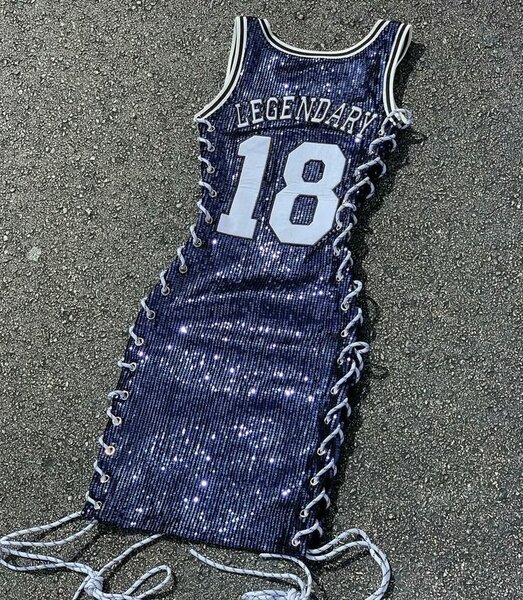Straight dress