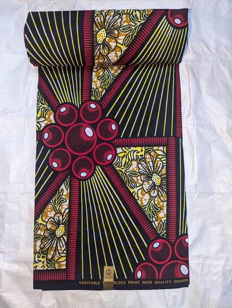 Tissu rouge jaune