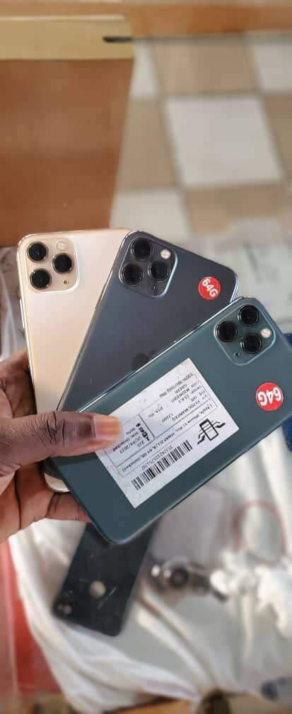 iPhone et  Huawei