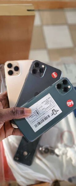 iPhone et  Huawei