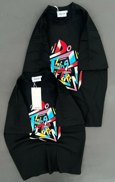 Tee-shirts