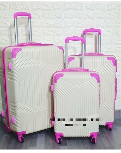 TRAVEL LUGGAGE