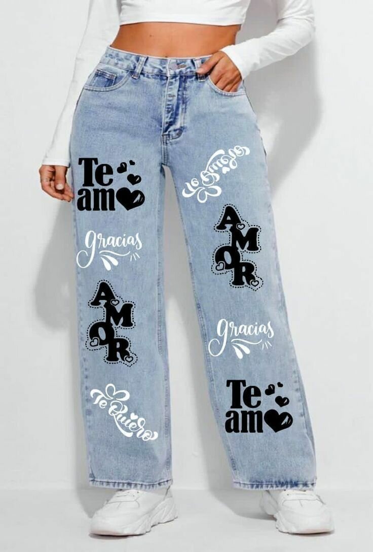 Straight Jeans