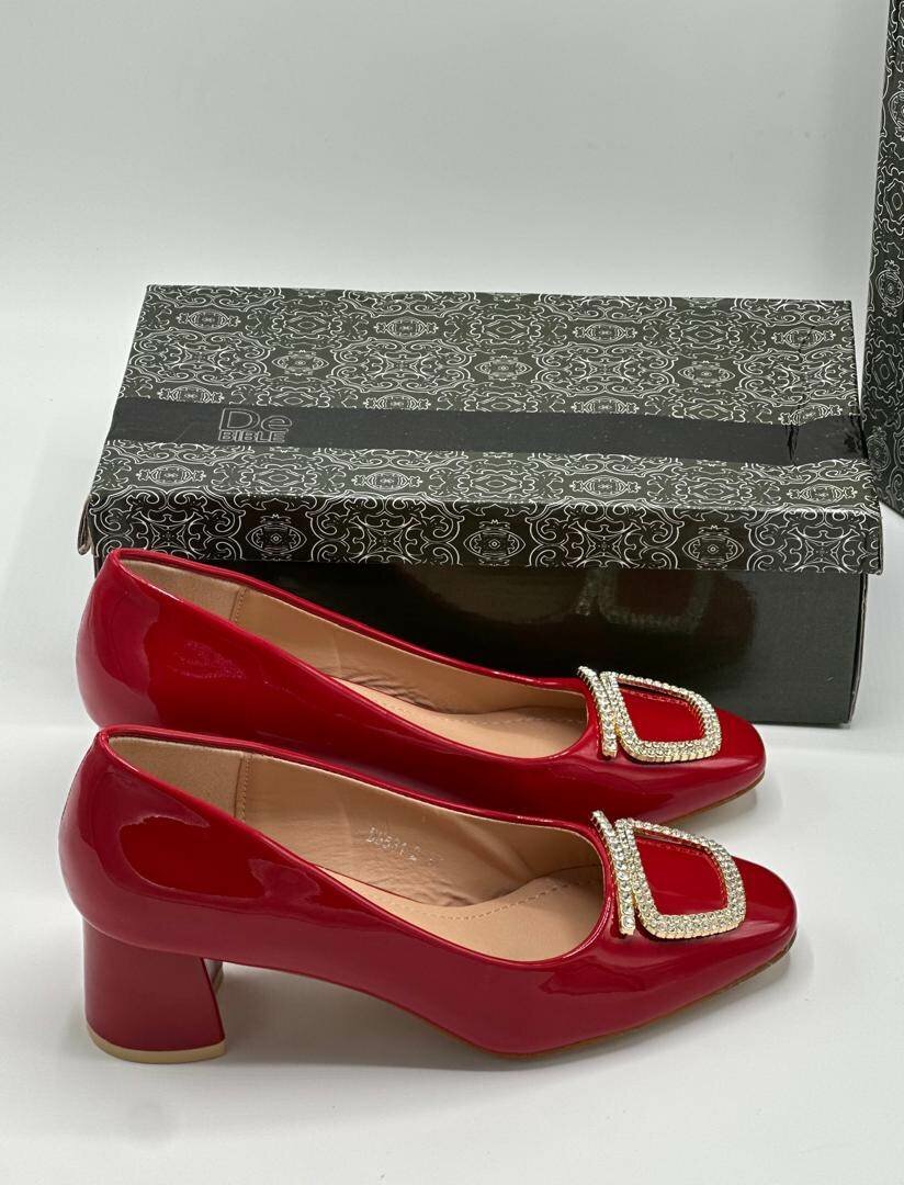 Full shoes heels