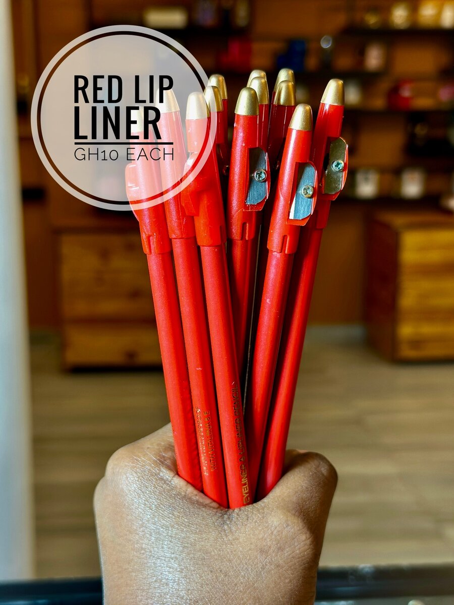 Red lip liner