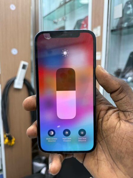 IPhone 12simple 64gigas